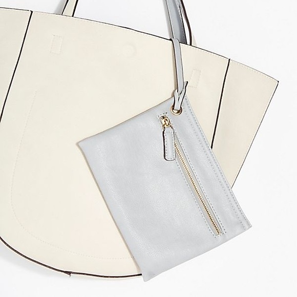 Free People reversible Half Moon Tote - Picture 4 of 8